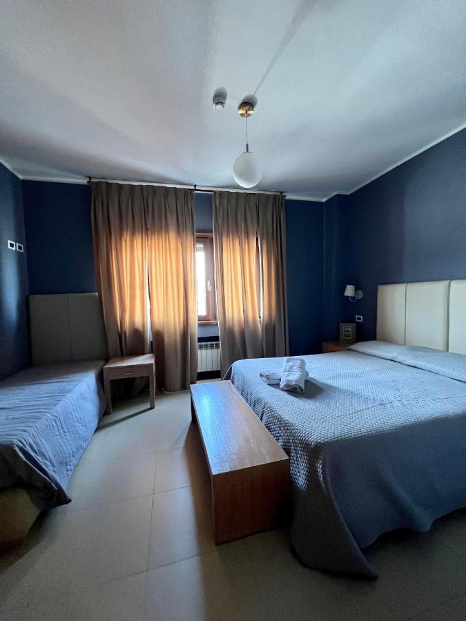 Allakala Rooms & Apartament ปาแลร์โม ภายนอก รูปภาพ