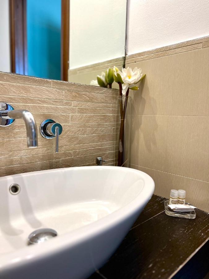 Allakala Rooms & Apartament ปาแลร์โม ภายนอก รูปภาพ